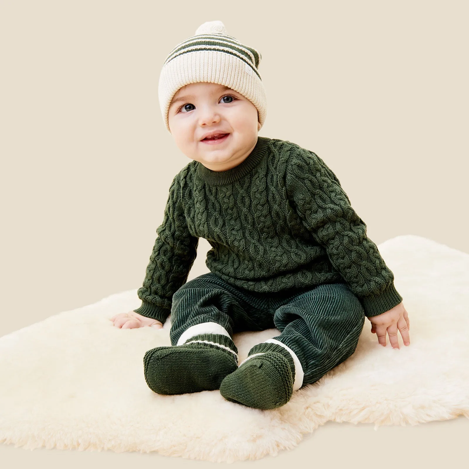 Cable Knit Sweater & Leggings Outfit