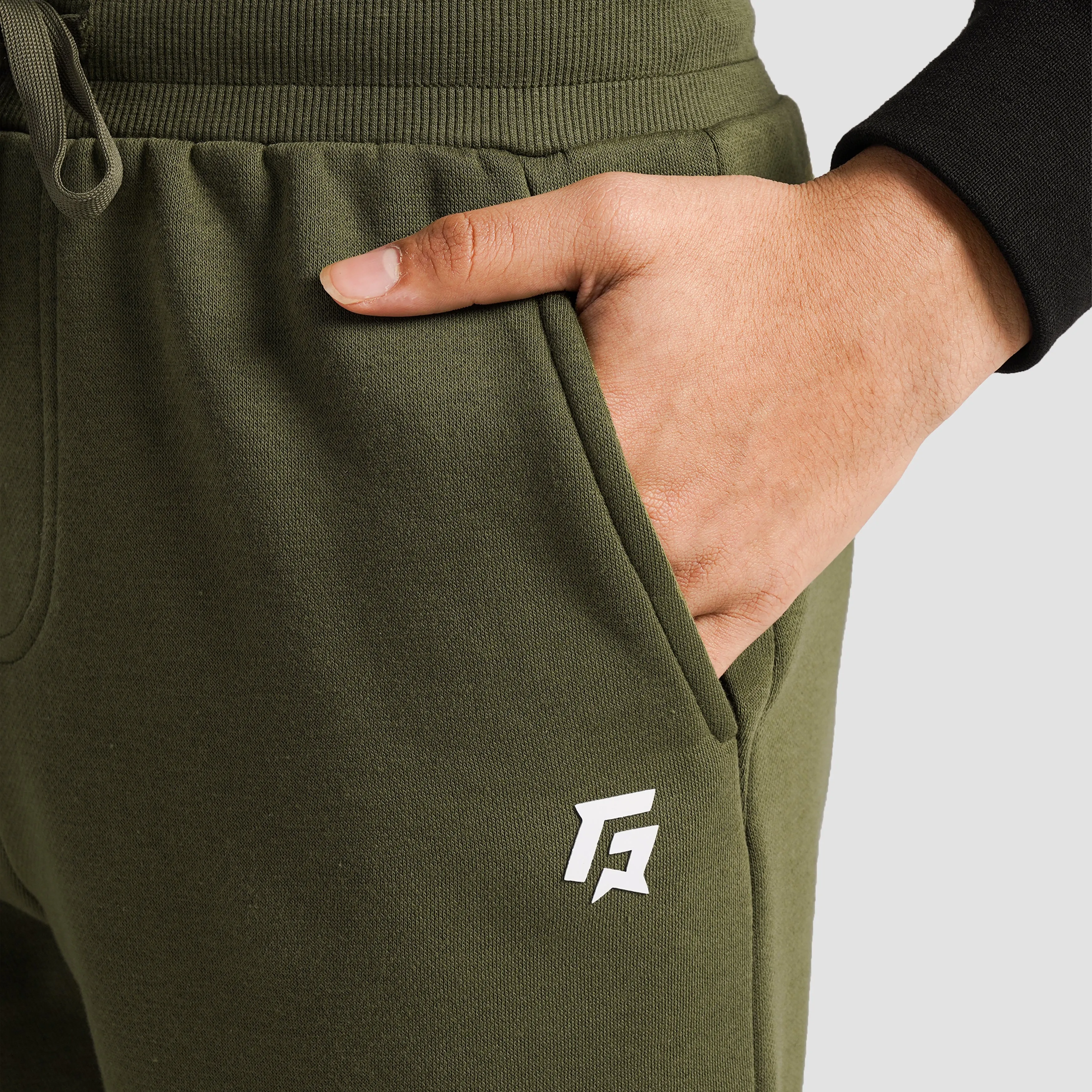 Cargo Sports Trouser (Olive)