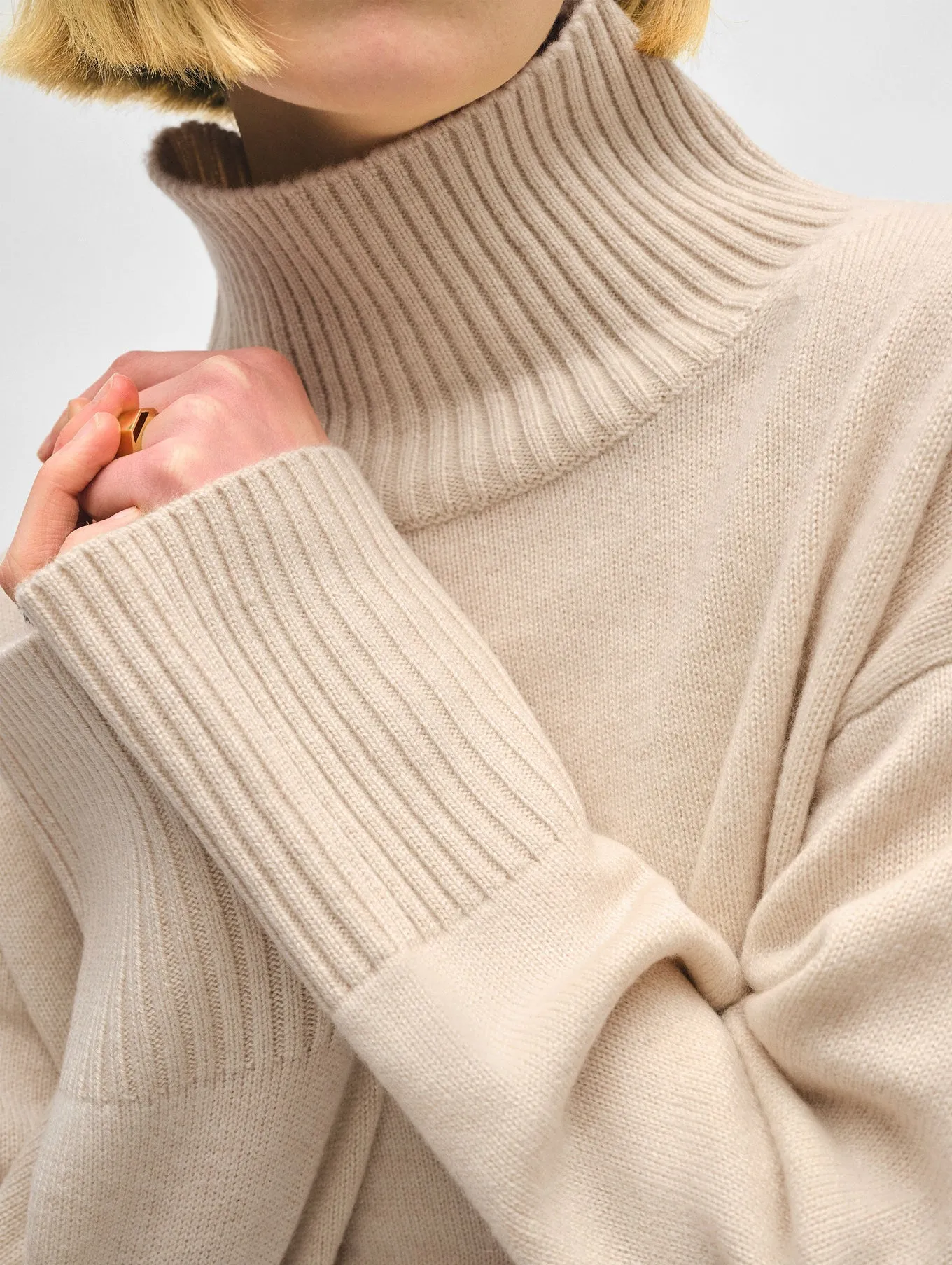 Cashmere Easy Stndneck