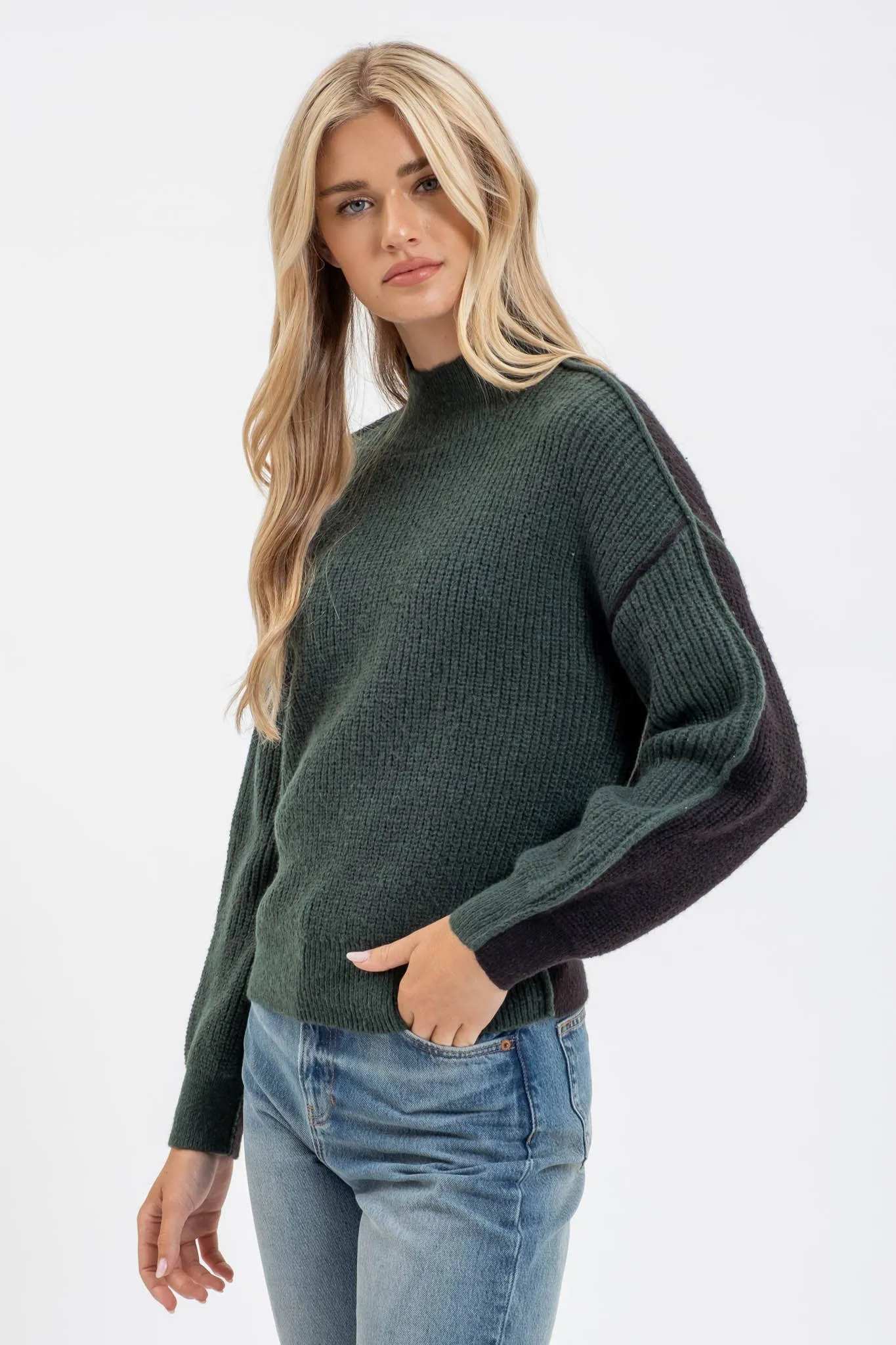 COLORBLOCK MOCK NECK EXPOSED SEAM KNIT SWEATER