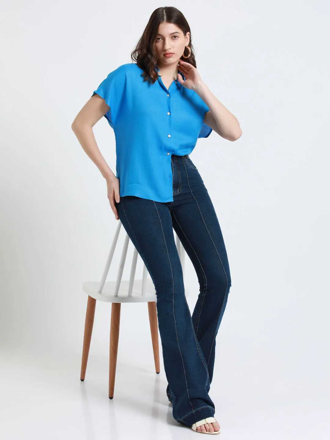 DL Woman Spread Collar Relaxed Fit Solid Light Blue Shirt