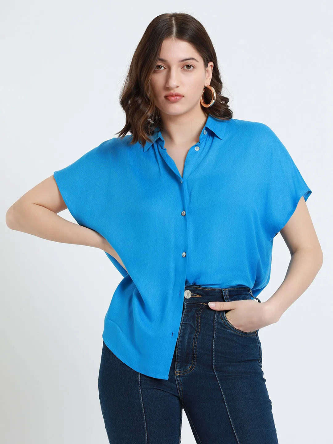 DL Woman Spread Collar Relaxed Fit Solid Light Blue Shirt