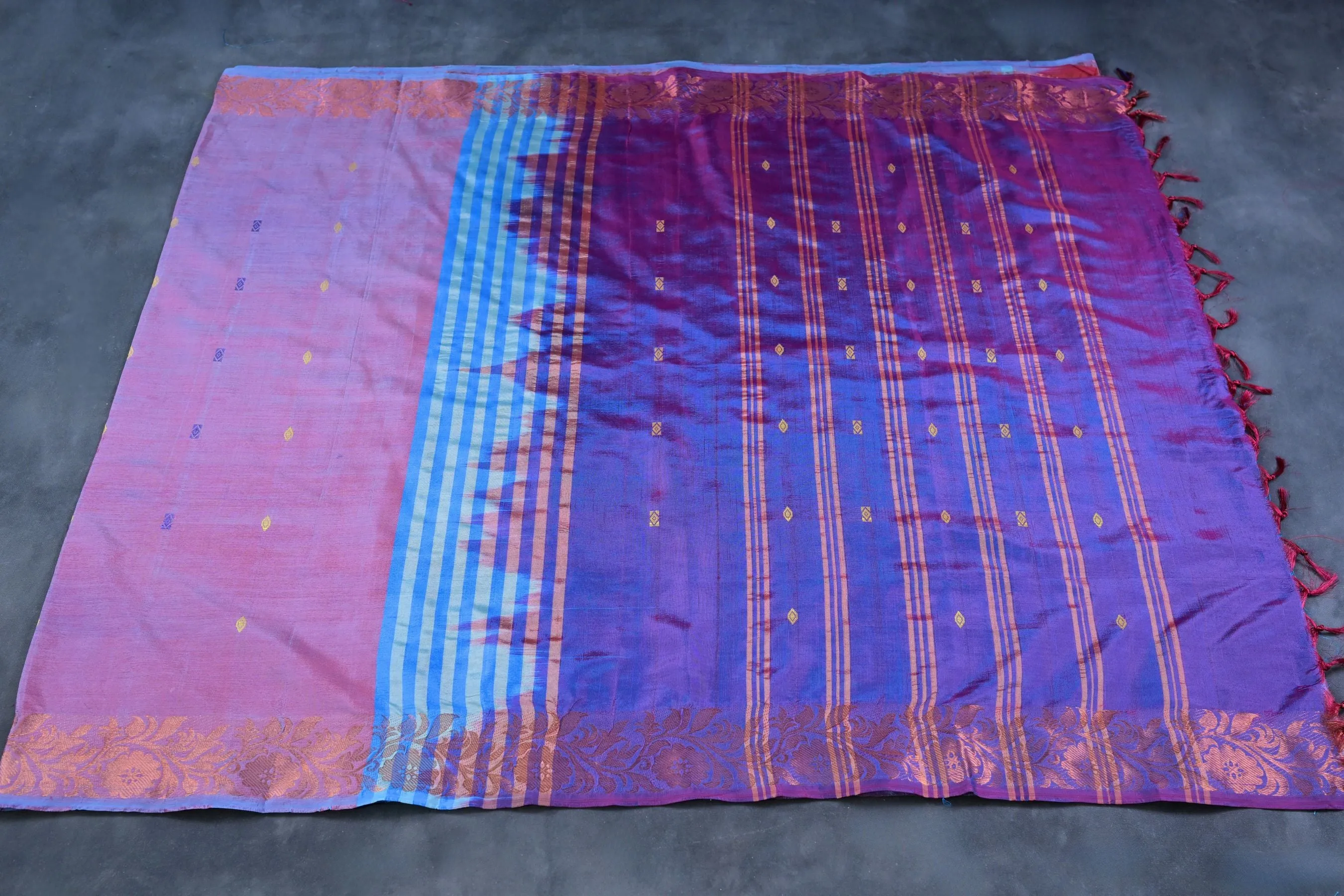 Handcrafted Vaazhai Naar Saree with Luxe Copper Zari Border