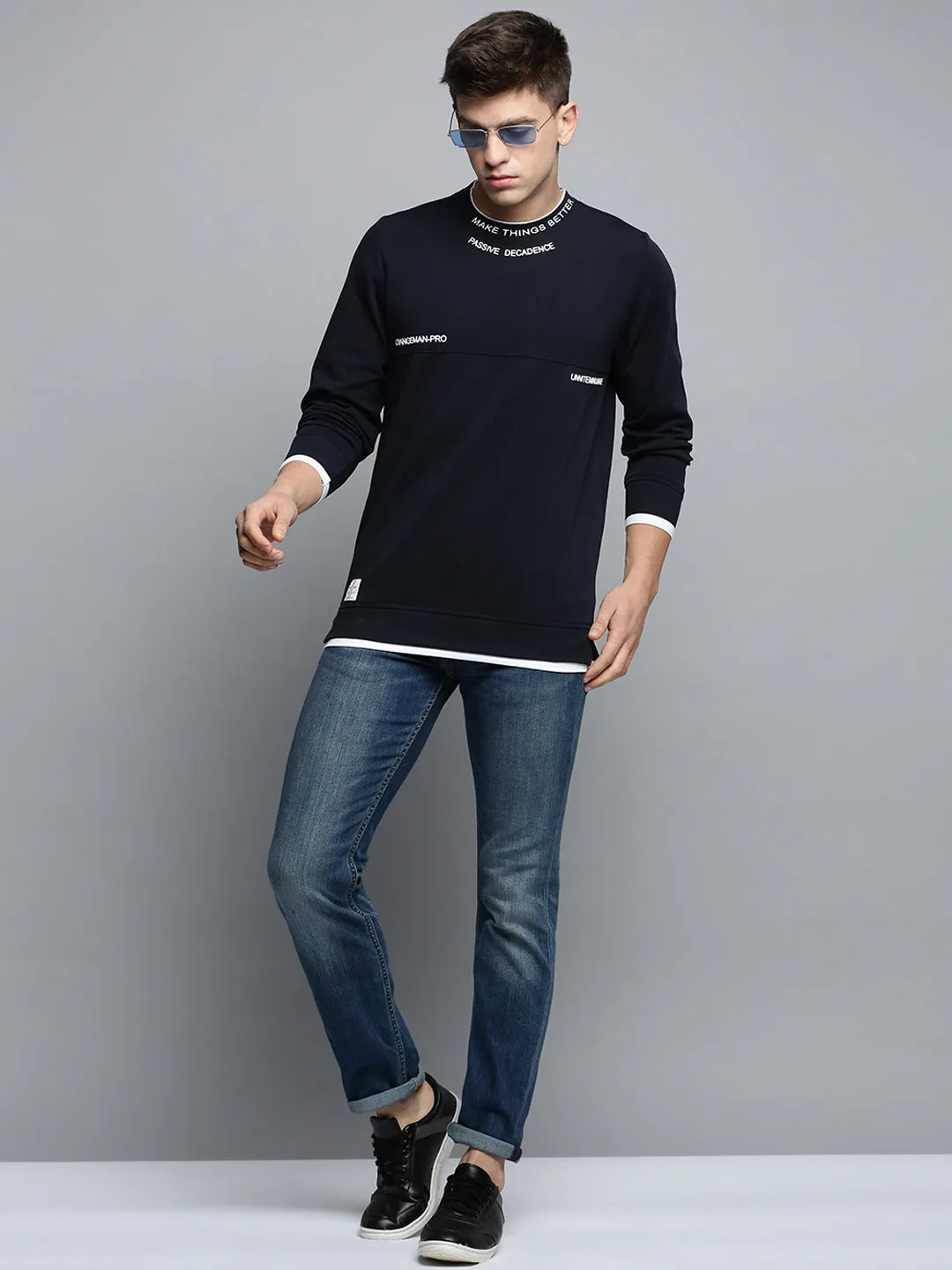 Men Navy Solid Casual Sweatshirt