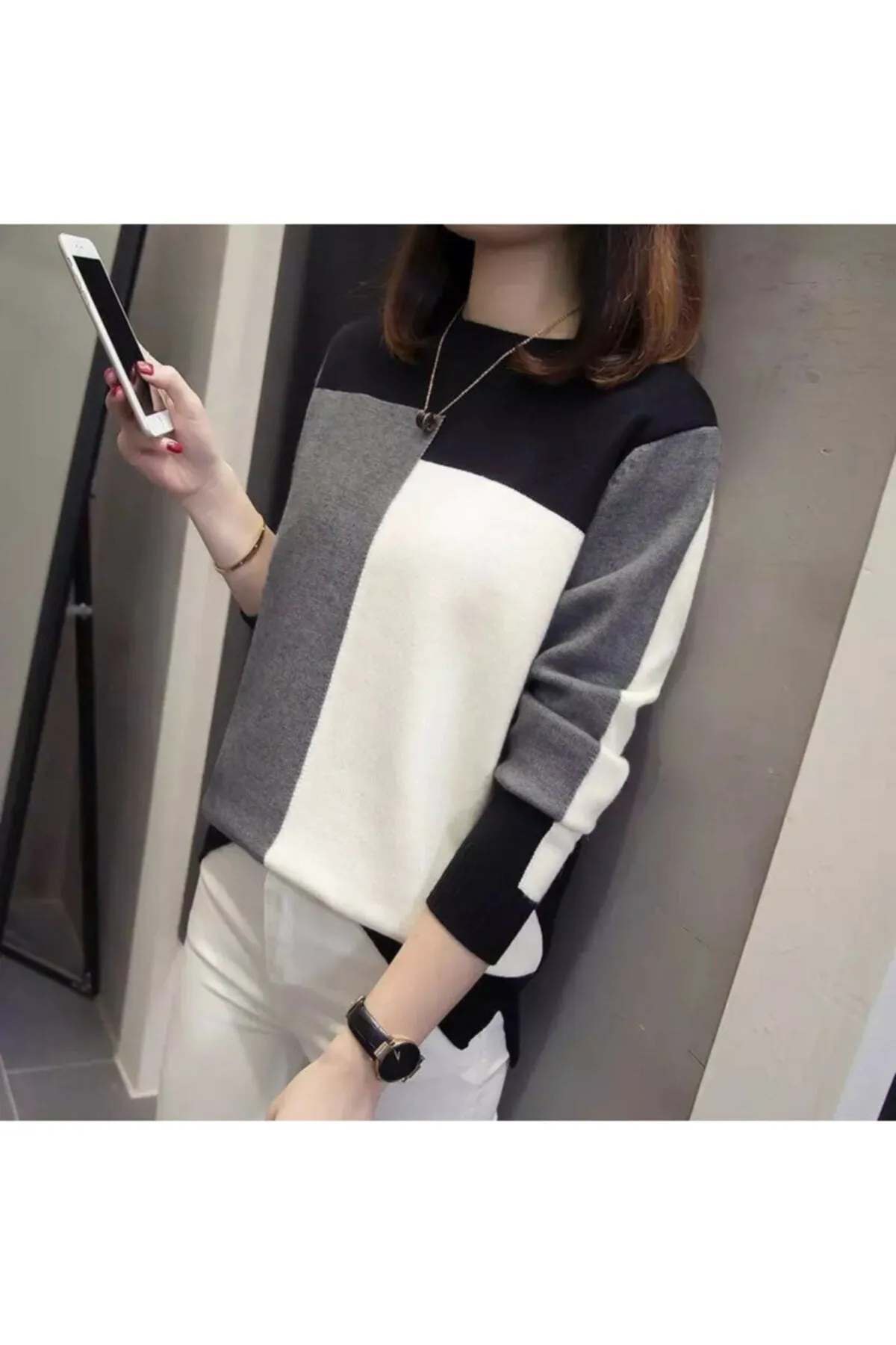 Piece Pattern Knitwear Sweater.