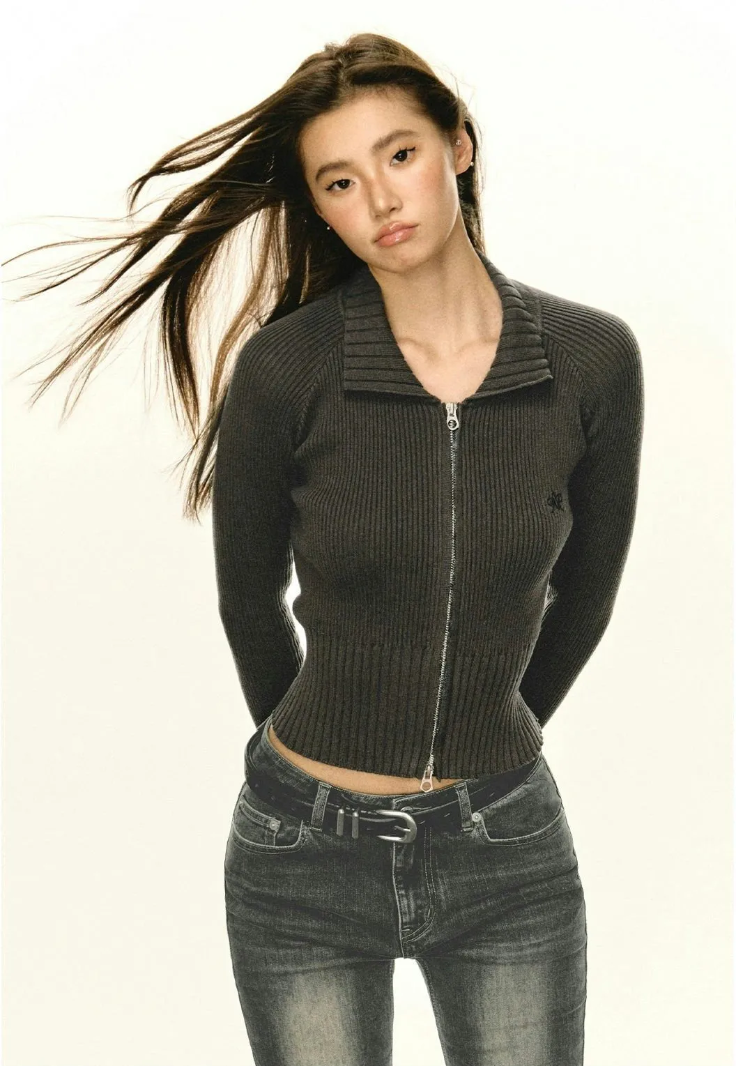 Ribbed Zip-up Slim Cropped Sweater