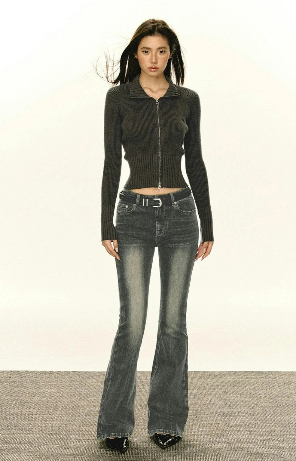 Ribbed Zip-up Slim Cropped Sweater