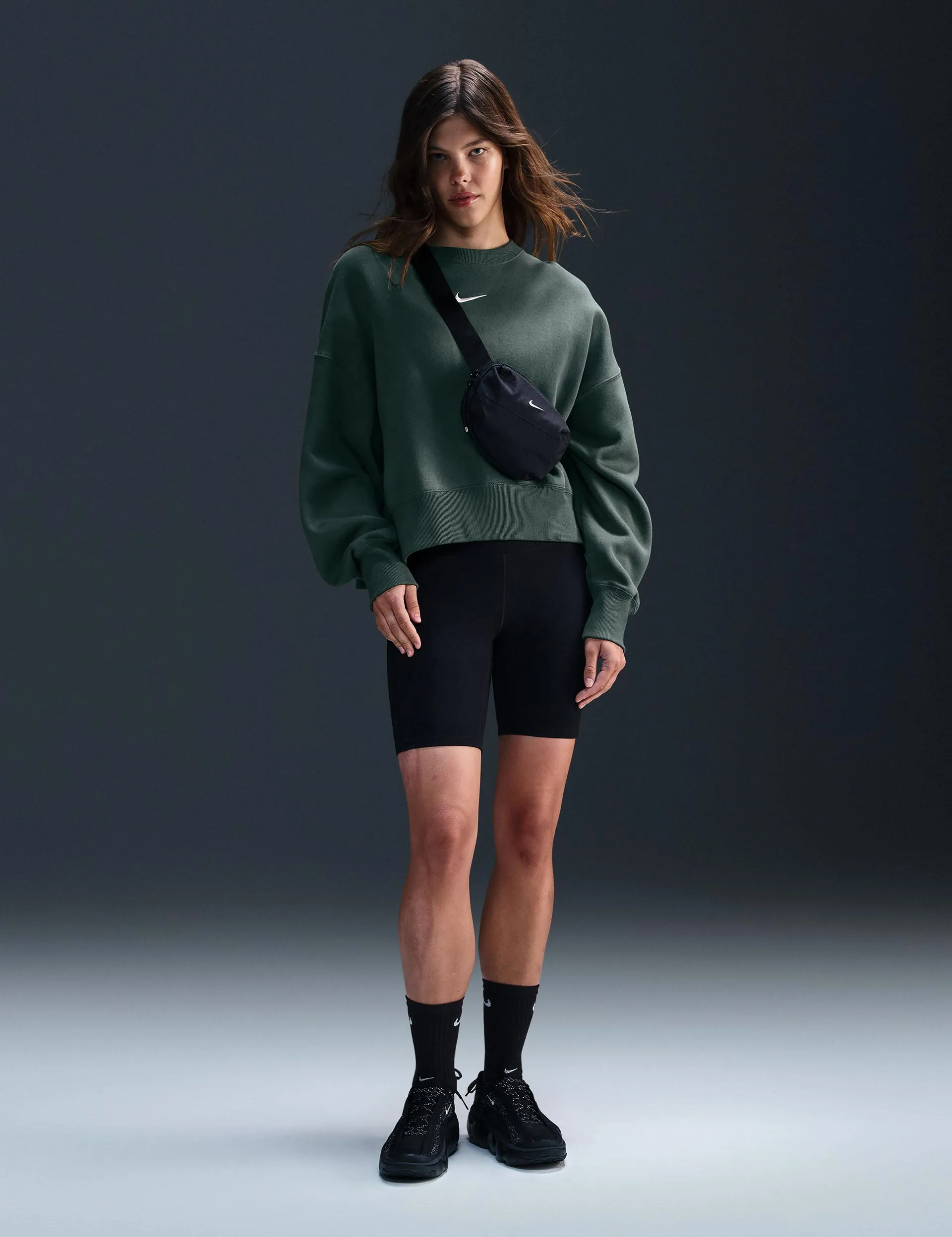 Sportswear Phoenix Fleece Sweatshirt - Vintage Green/Sail